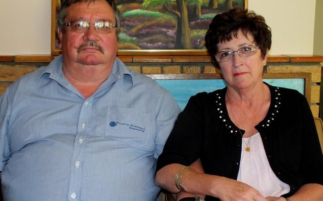 HaS se Bestuurder, John van Rooyen en sy eggenote, Marlene 